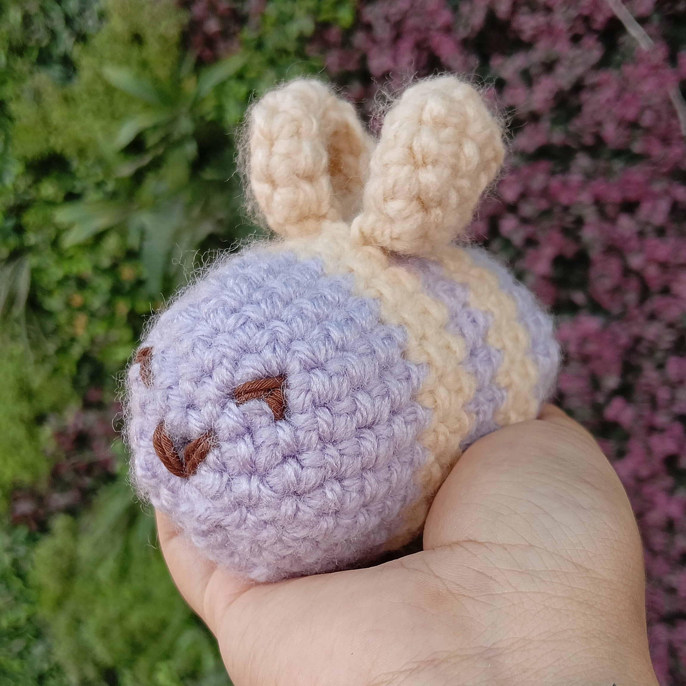 Bee Plushie Lavender – Crochet Bee Soft Toy | Cute Gift for Kids, Amigurumi Bee, Lavender Honey Bee Décor