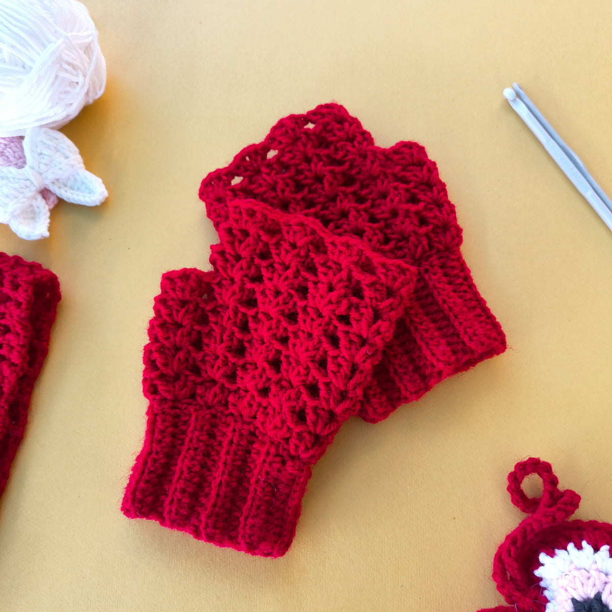 Red Fingerless Crochet Gloves with Ribbed Cuffs