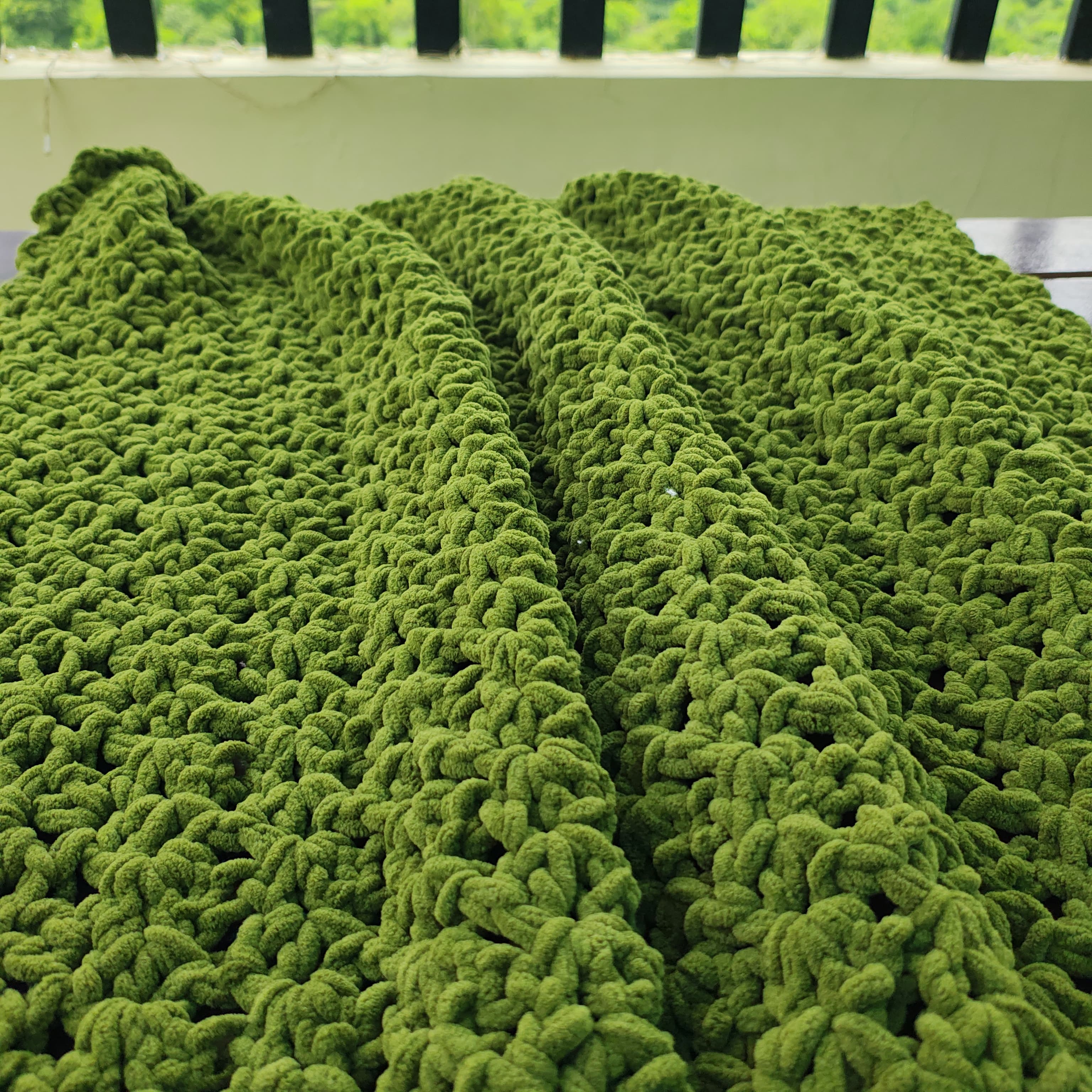 Blanket – Handmade Chunky Crochet, Green | 48x60 Inch Cozy Throw