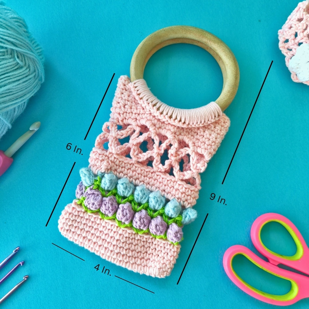 Anura Tulip Wooden Handle Purse – Handmade Crochet Tulip Bag (Baby Pink)